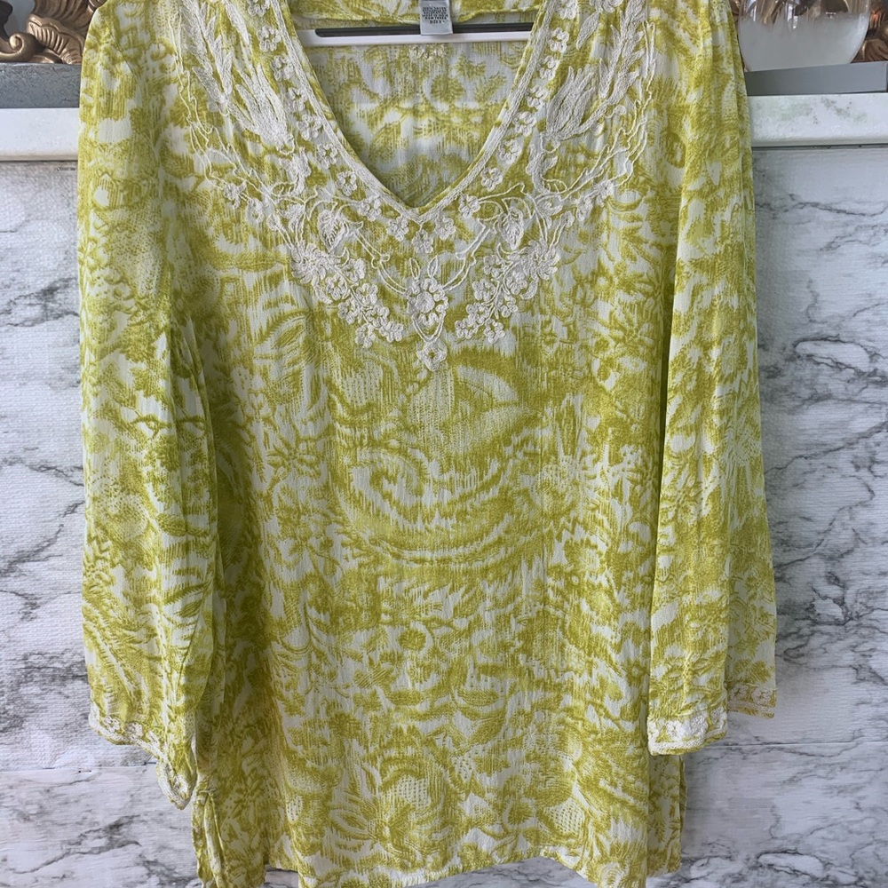 Chico’s rayon embellished tunic